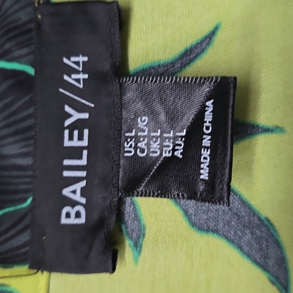 Bailey 44 Chartreuse &  Black Satin Button Down Blouse L Large - Picture 3 of 6
